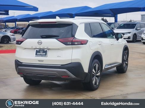 Used 2023 Nissan Rogue SL w/ SL Premium Package image 7