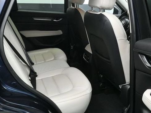 Used 2023 Chevrolet Equinox LT w/ Driver Convenience Package AWD/4WD image 9
