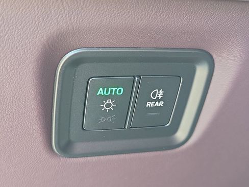 New 2026 Porsche Cayenne S image 39