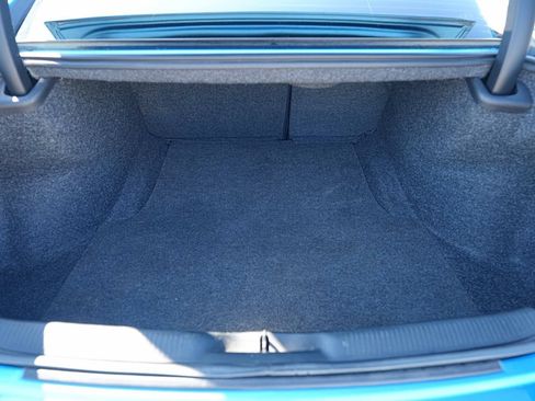 Used 2018 Dodge Charger R/T RWD image 15