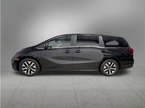New 2026 Honda Odyssey EX-L image 2