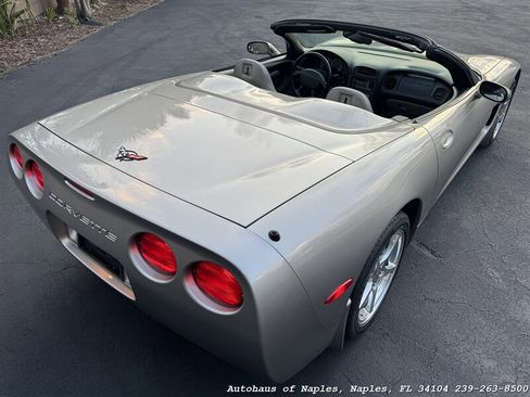 Used 2000 Chevrolet Corvette Convertible w/ Performance Handling Pkg RWD image 14