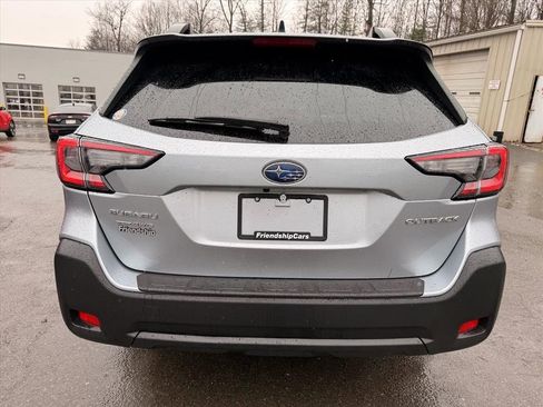 Certified 2025 Subaru Outback Premium w/ Popular Package #1A image 8