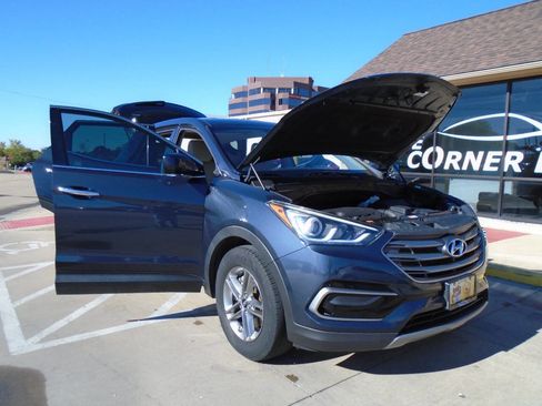 Used 2017 Hyundai Santa Fe Sport image 20