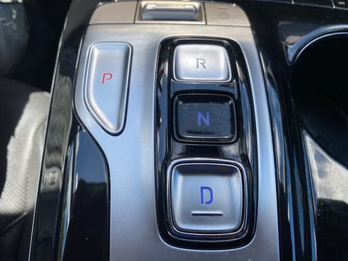 Certified 2022 Hyundai Tucson Limited FWD image 35