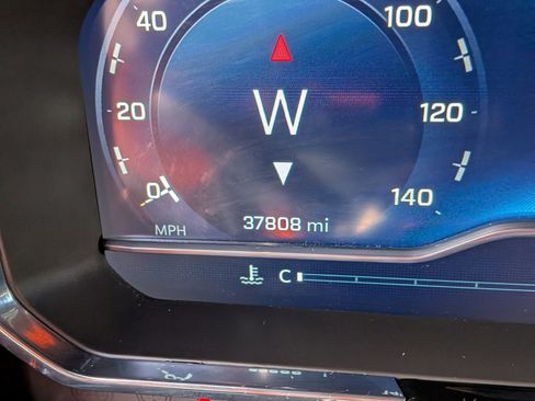 Certified 2023 Chevrolet Silverado 1500 LT Trail Boss image 25