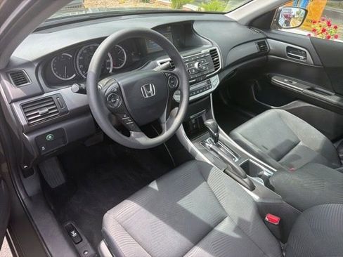 Used 2014 Honda Accord LX image 4