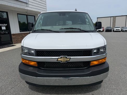 Used 2024 Chevrolet Express 3500 LT w/ LT Preferred Equipment Group image 11