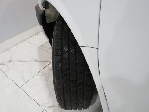 Used 2018 GMC Savana 2500 w/ Chrome Appearance Package image 26