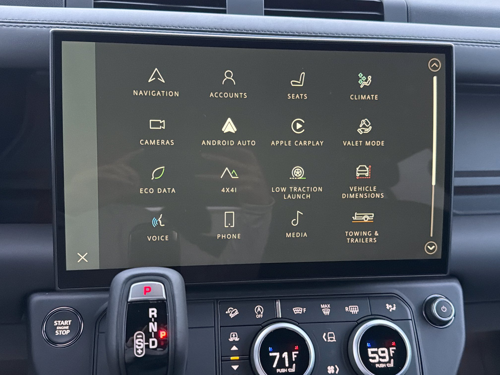 New 2026 Land Rover Defender 110 X-Dynamic SE AWD/4WD image 29