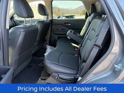 New 2026 Nissan Pathfinder SL AWD/4WD image 20