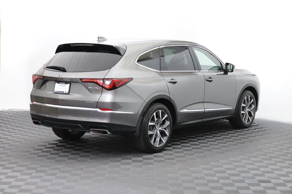 Used 2024 Acura MDX w/ Technology Package AWD/4WD image 9