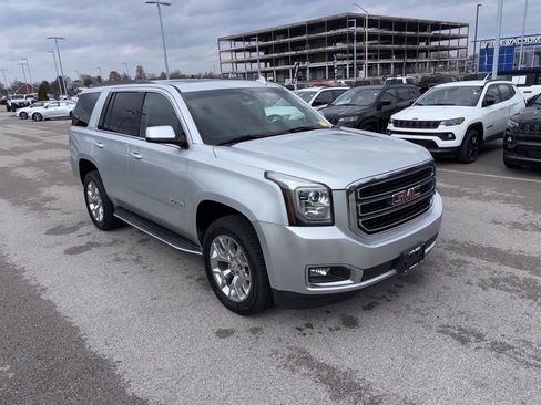 Used 2016 GMC Yukon SLT w/ Open Road Package image 7