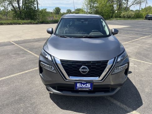 Used 2023 Nissan Rogue SV AWD/4WD image 2