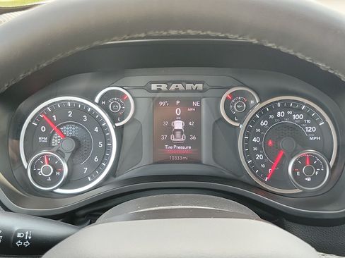 Used 2025 RAM 1500 Big Horn RWD image 19