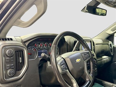 Used 2019 Chevrolet Silverado 1500 LTZ image 11
