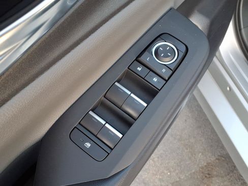 Certified 2024 Toyota Prius XLE AWD/4WD image 14