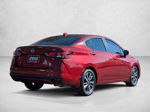 Used 2020 Nissan Versa SV w/ Trunk Package FWD image 5