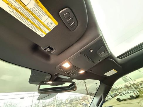 Used 2016 Ford F150 Platinum w/ Equipment Group 701A Luxury image 26