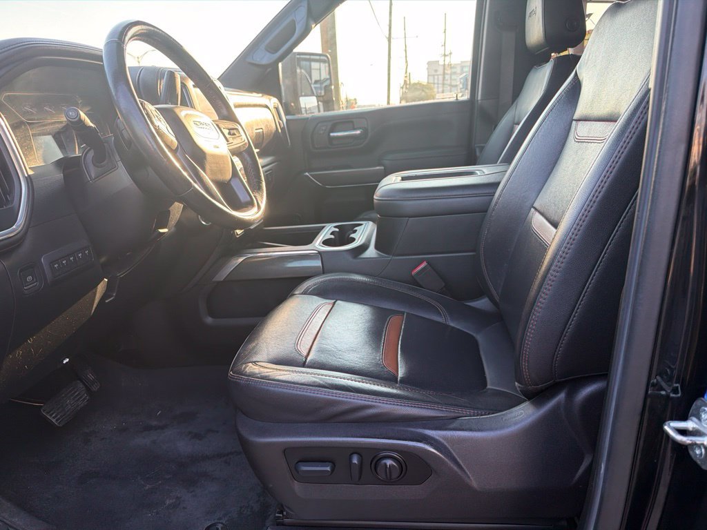 Used 2022 GMC Sierra 2500 AT4 w/ AT4 Preferred Package AWD/4WD image 7