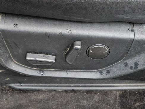 Used 2021 Ford Expedition XLT RWD image 30