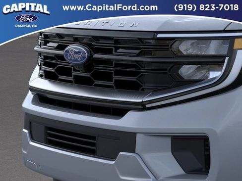 New 2026 Ford Expedition Max Platinum w/ Platinum Ultimate Package AWD/4WD image 17