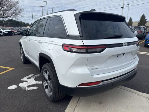 New 2026 Jeep Grand Cherokee Limited AWD/4WD image 6
