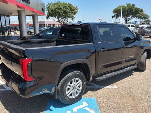 Used 2026 Toyota Tundra SR5 w/ SR5 Convenience Package AWD/4WD image 3