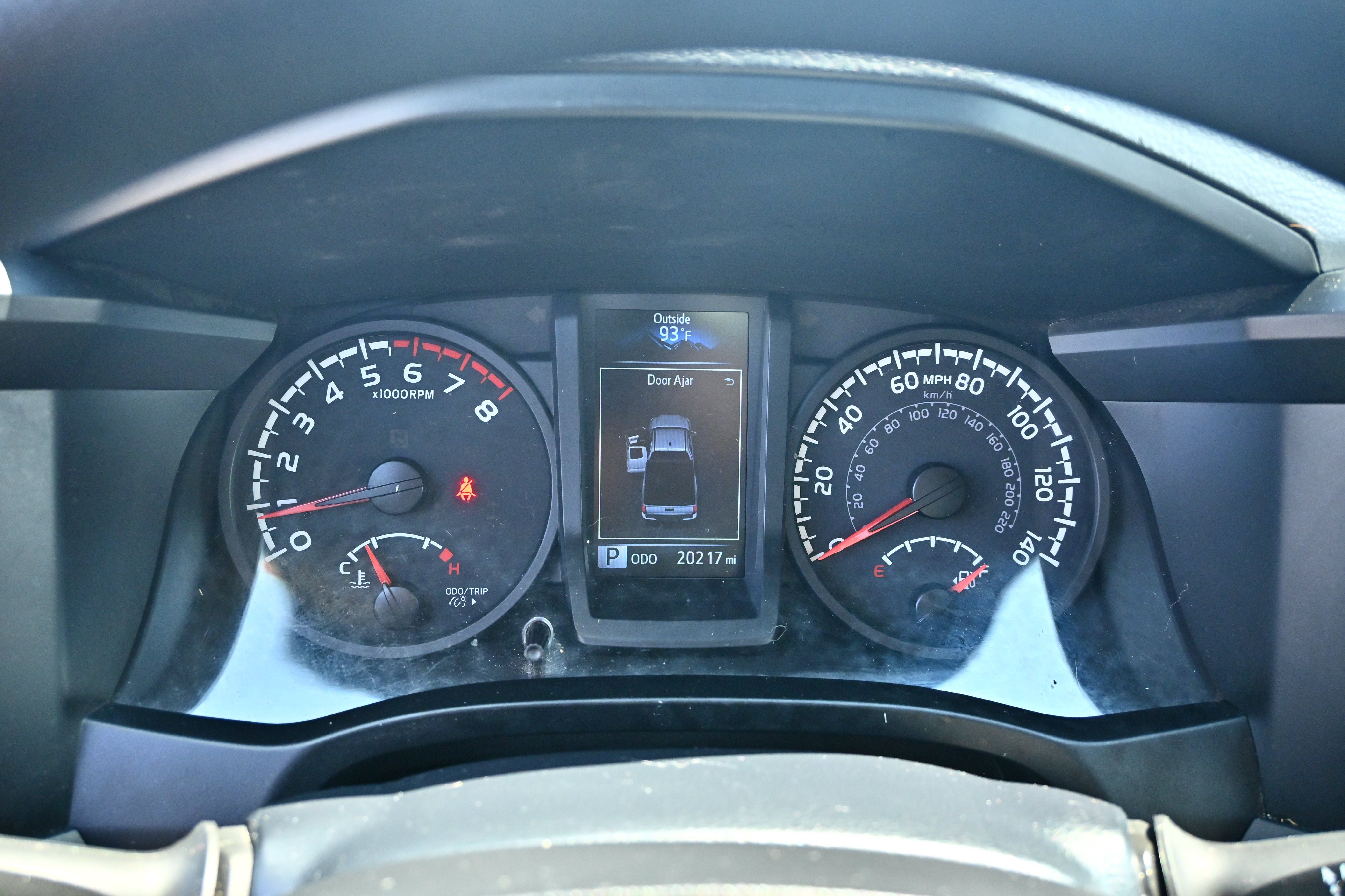 Used 2023 Toyota Tacoma SR w/ SR Convenience Package RWD image 15