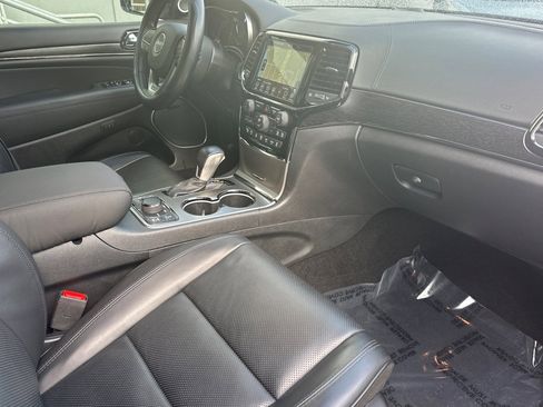 Used 2020 Jeep Grand Cherokee High Altitude image 18