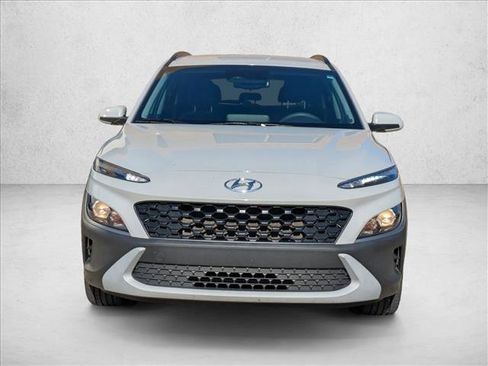 Used 2023 Hyundai Kona SEL image 2
