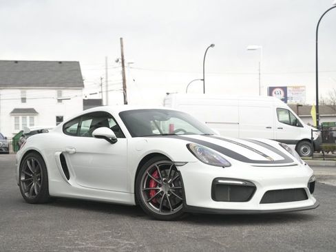 Used 2016 Porsche Cayman GT4 RWD image 39
