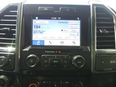 Used 2016 Ford F150 XLT w/ Equipment Group 302A Luxury AWD/4WD image 19
