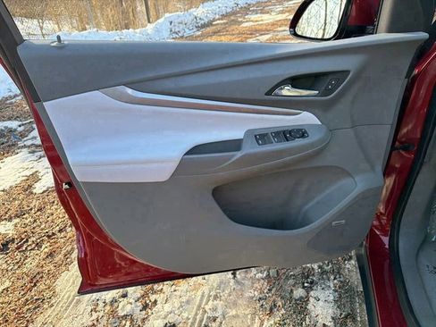 Used 2022 Chevrolet Bolt EUV Premier w/ Sun & Sound Package image 19