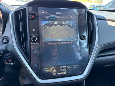 Certified 2025 Subaru Crosstrek 2.5i Premium AWD/4WD image 19