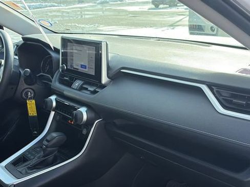 Certified 2023 Toyota RAV4 LE image 27