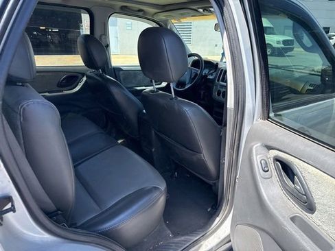 Used 2004 Ford Escape XLT FWD image 14