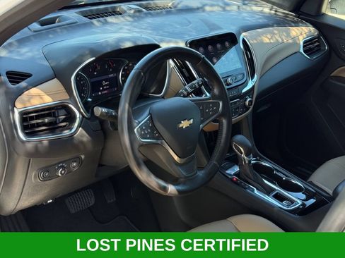 Used 2022 Chevrolet Equinox Premier AWD/4WD image 10
