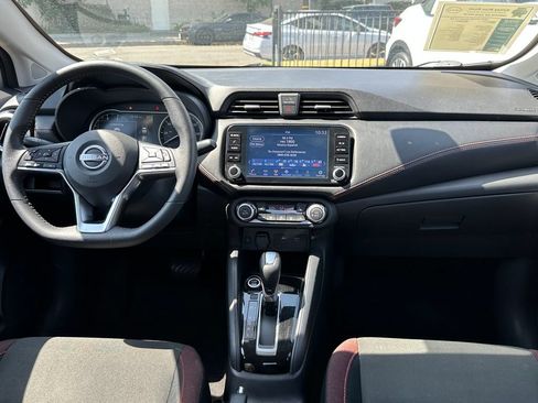 Used 2024 Nissan Versa SR FWD image 20