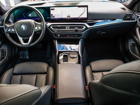 Used 2024 BMW i4 xDrive40i image 38