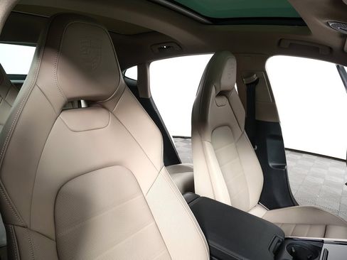 New 2026 Porsche Panamera image 24