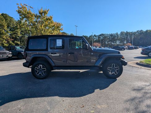 Used 2024 Jeep Wrangler Sahara w/ Technology Group image 4