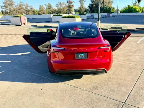 Used 2024 Tesla Model 3 Long Range AWD/4WD image 16