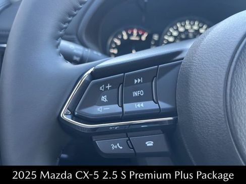 New 2025 MAZDA CX-5 AWD 2.5 S w/ Premium Plus Pkg image 10