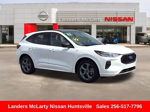 Used 2023 Ford Escape ST-Line w/ Tech Pack #1 FWD image 1