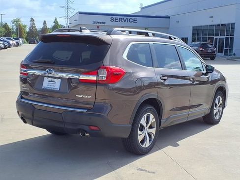 Used 2019 Subaru Ascent Premium AWD/4WD image 4