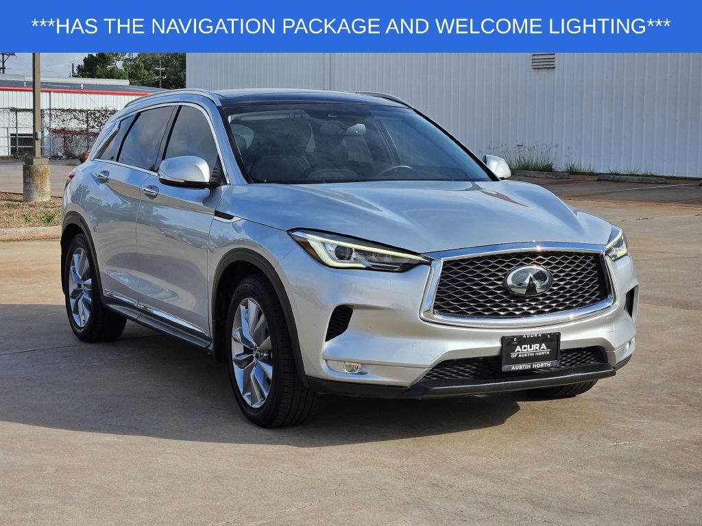 Used 2019 INFINITI QX50 Luxe w/ Navigation Package FWD image 3