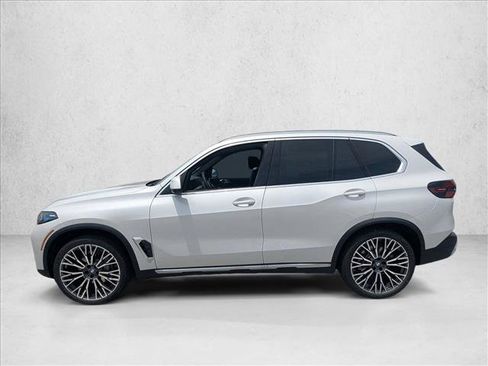 New 2026 BMW X5 sDrive40i w/ Climate Comfort Package RWD image 5