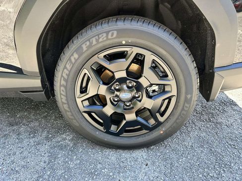 New 2026 Subaru Outback Limited w/ Premium/Limited Package 2 AWD/4WD image 7