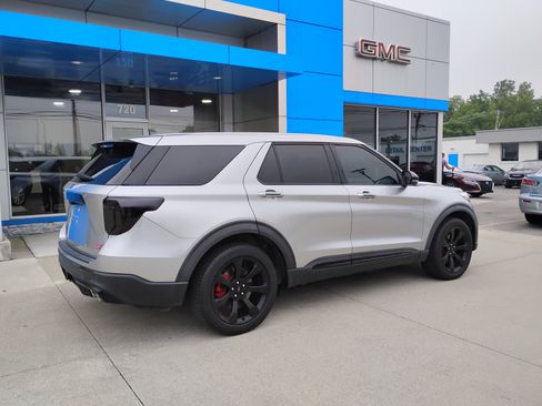 Used 2021 Ford Explorer ST w/ Equipment Group 401A AWD/4WD image 6